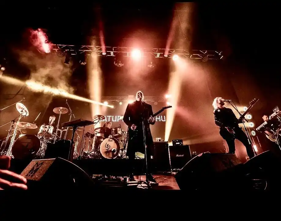 catupecu-machu-wine-rock_11zon