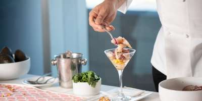 Inmendoza.com-Sheraton-comida peruana preparnado ceviche
