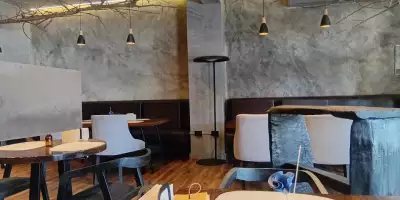 brutal cafe