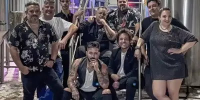 golden makers_11zon_11zon