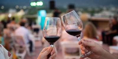 Degustación, terraza municipalidad de ciudad